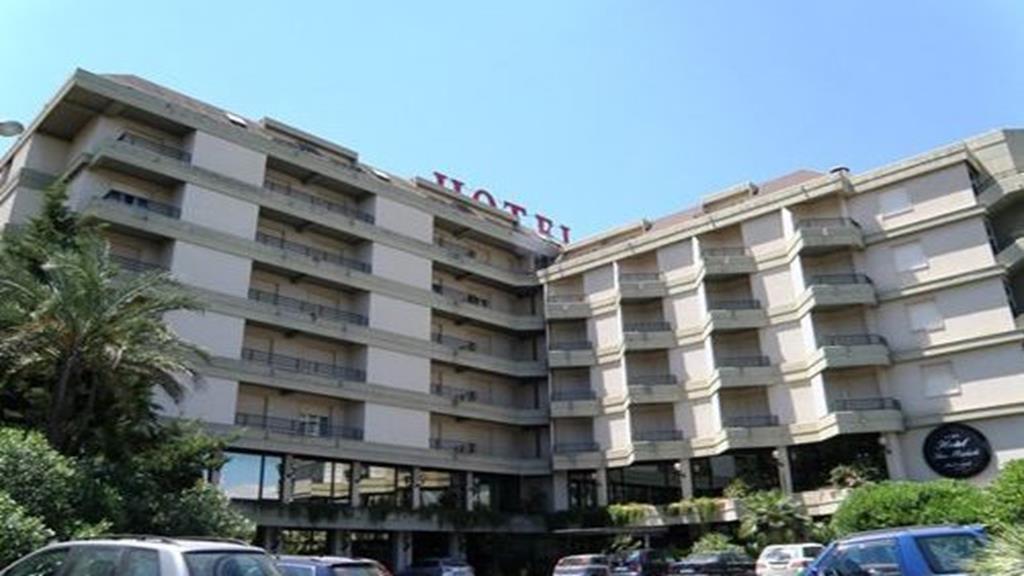 קלטניסטה Hotel San Michele מראה חיצוני תמונה
